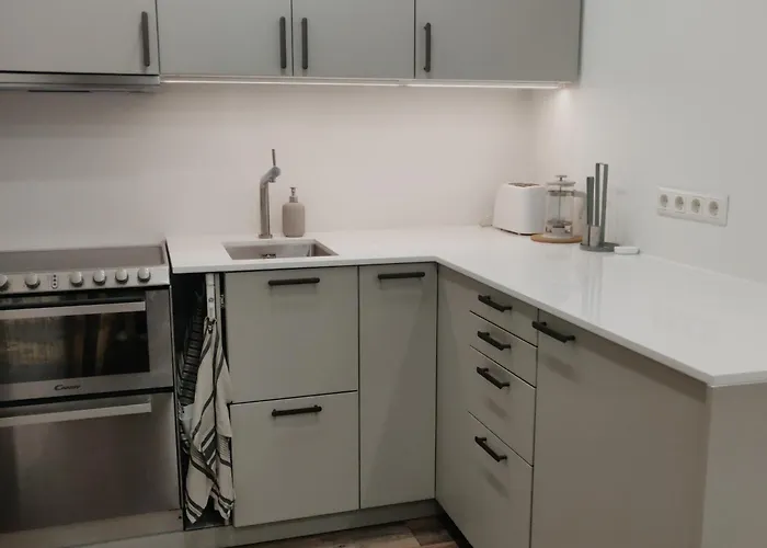 Mugav Peatuspaik Suedalinnas تالين